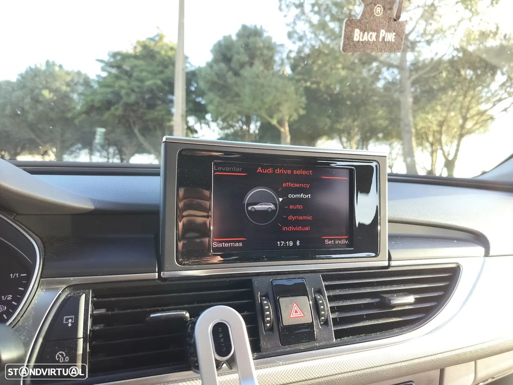 Audi A6 Avant 2.0 TDi Business Line Advance Multitronic - 16