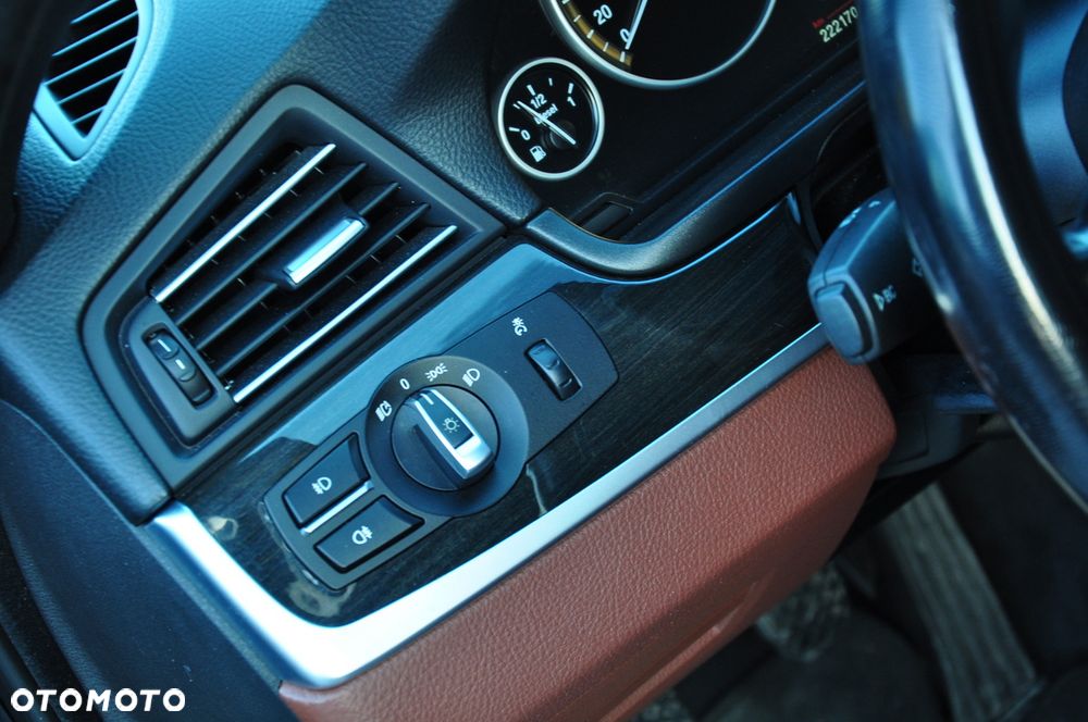 BMW Seria 5 520d - 16