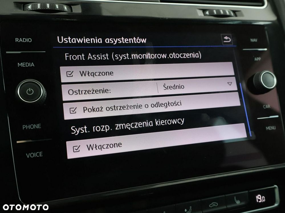 Volkswagen Golf 1.5 TSI ACT DSG Join - 26