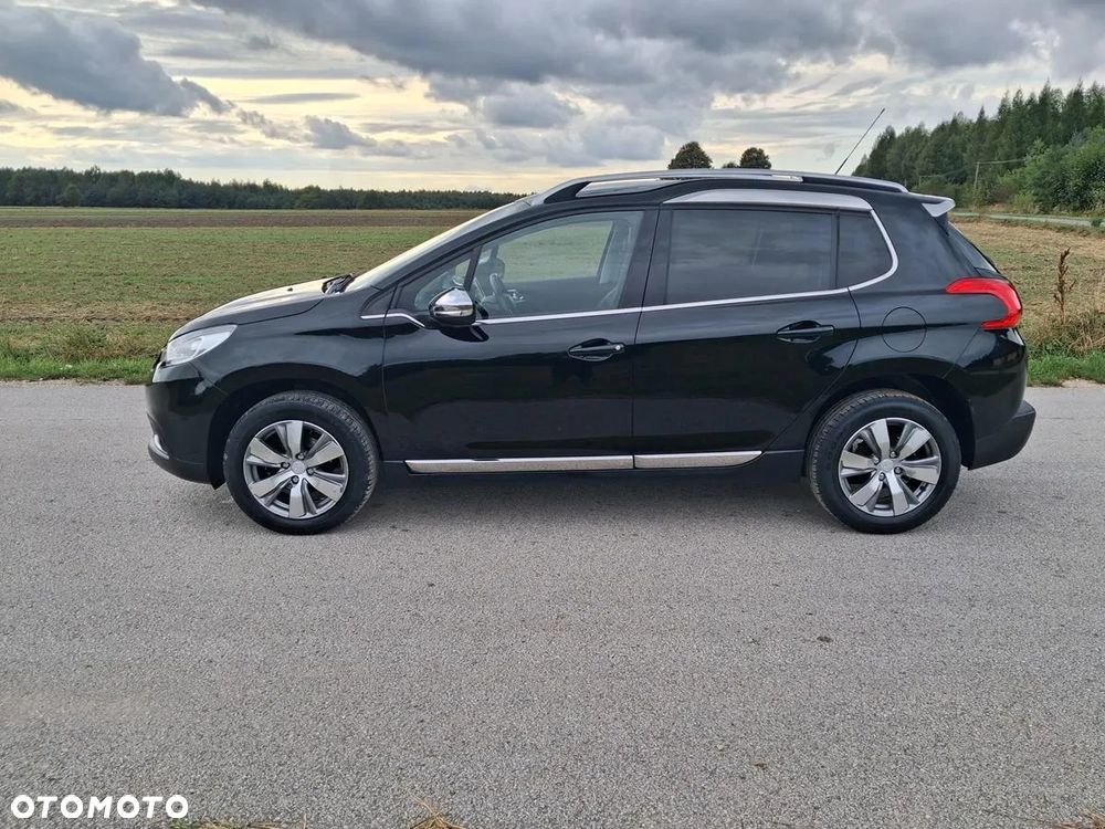 Peugeot 2008 - 8