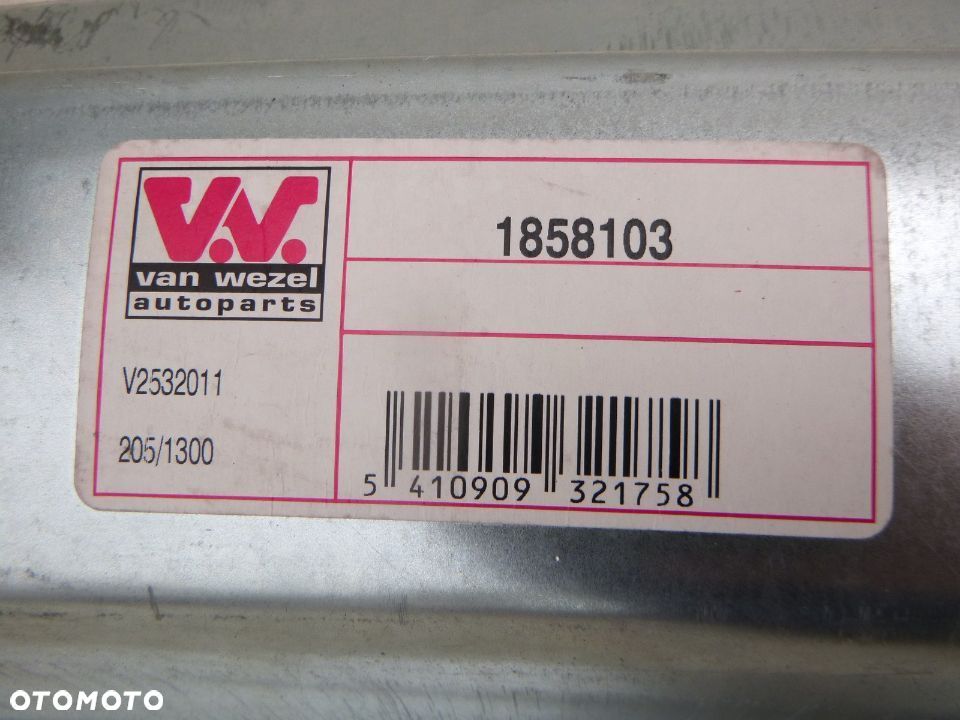 ford focus mk1 5d próg lewy nowy - 3