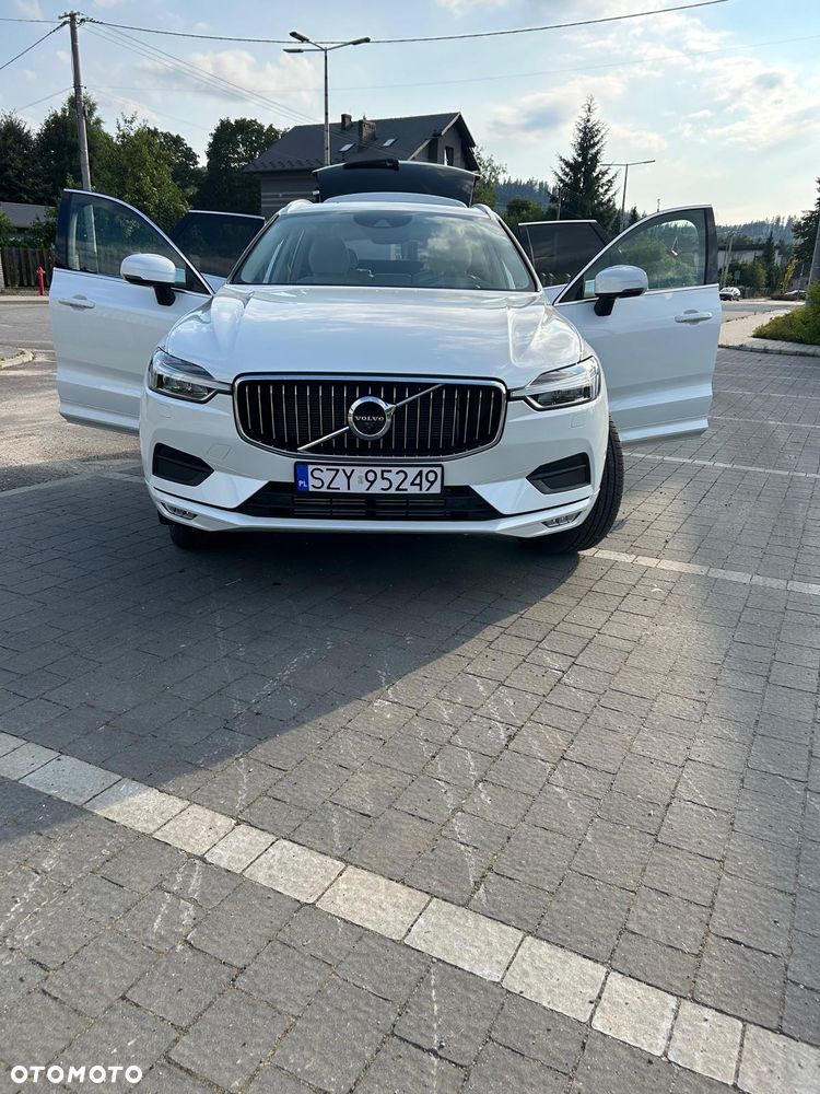Volvo XC 60 T5 AWD Drive-E Momentum - 2
