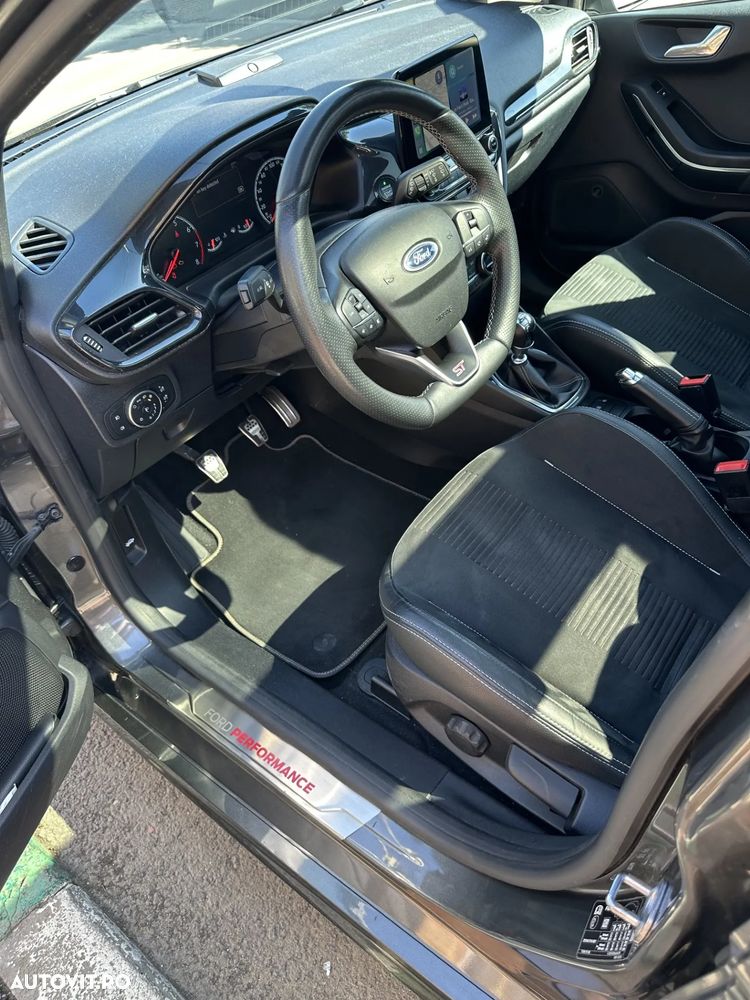 Ford Fiesta 1.5 EcoBoost ST - 14