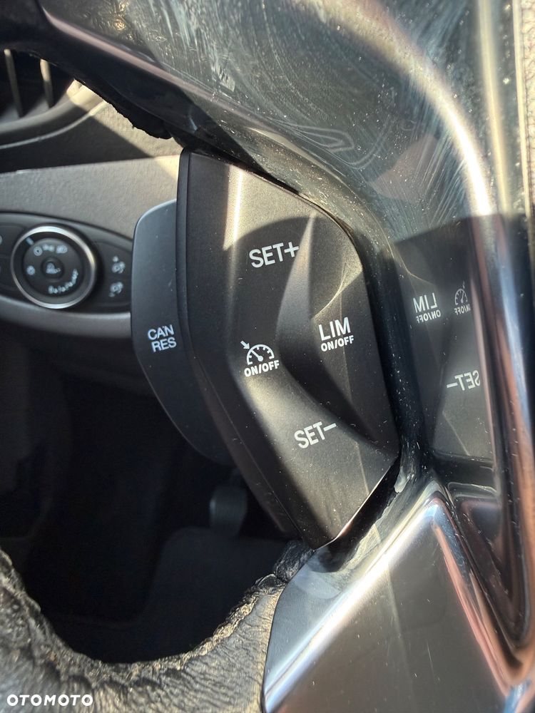 Ford Transit Connect 230 L2 S&S Trend - 17