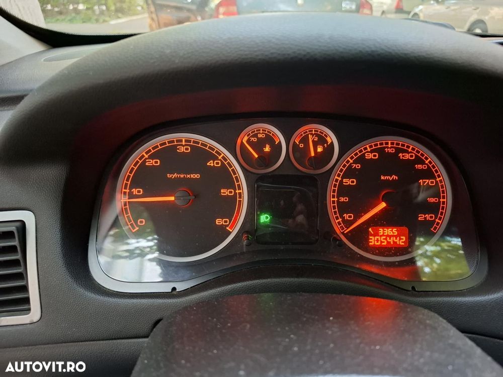 Peugeot 307 SW 1.6 HDI Starline - 6