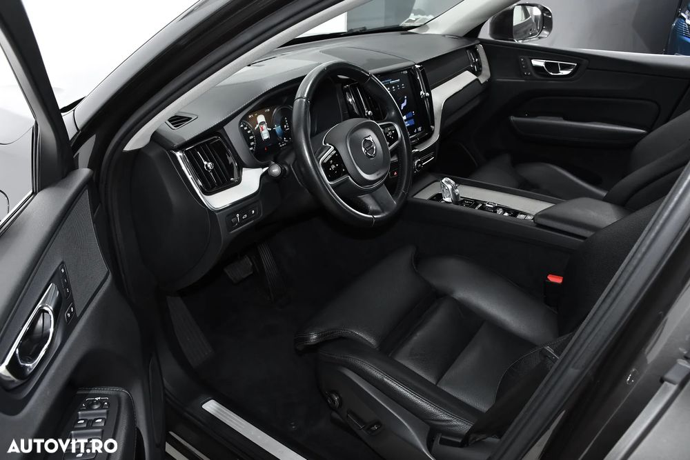 Volvo XC 60 Recharge T8 Twin Engine eAWD Inscription - 18
