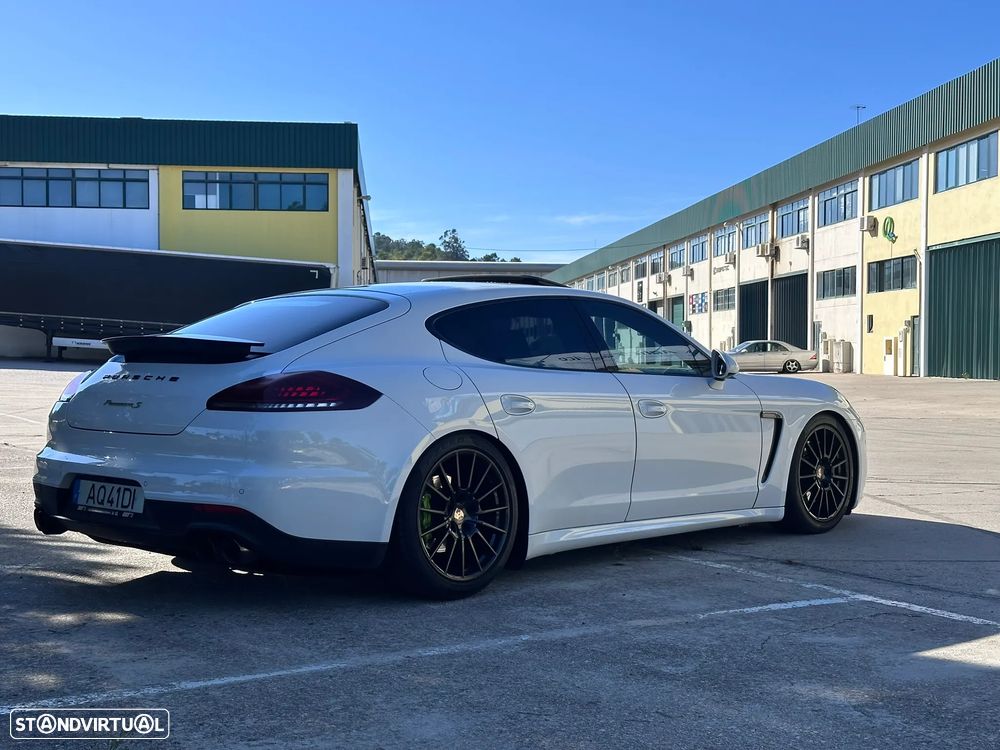 Porsche Panamera Diesel Platinum Edition - 5