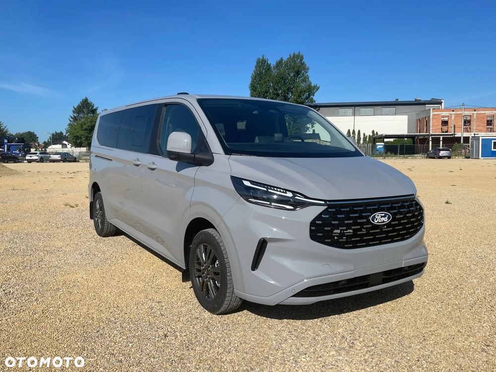 Ford Tourneo Custom 2.0 EcoBlue 320 L2 Titanium - 14
