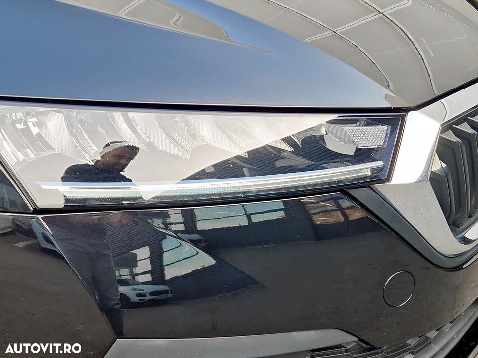 Skoda Octavia 2.0 TDI DSG Ambition - 9