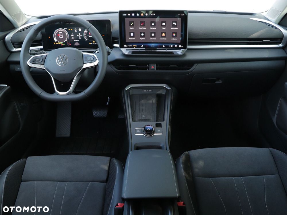 Volkswagen T-Roc - 15