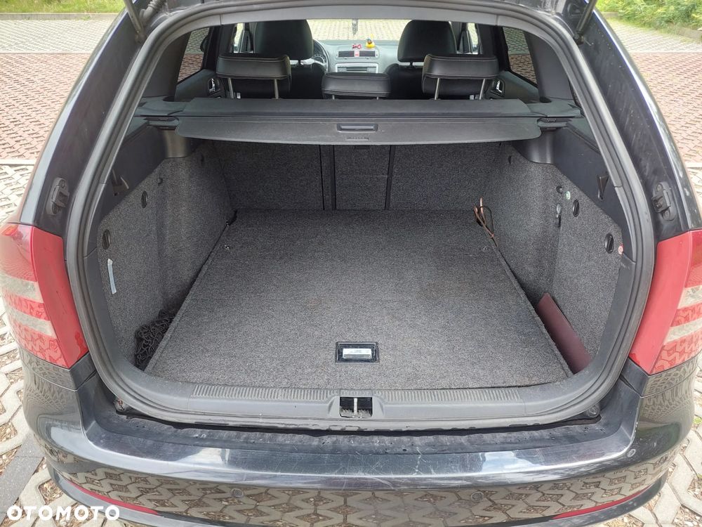 Skoda Octavia 2.0 TDI RS - 15