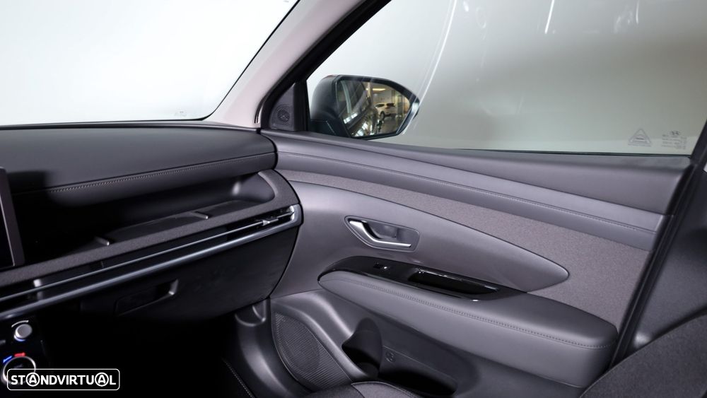 Hyundai Tucson 1.6 T-GDI HEV Premium - 16