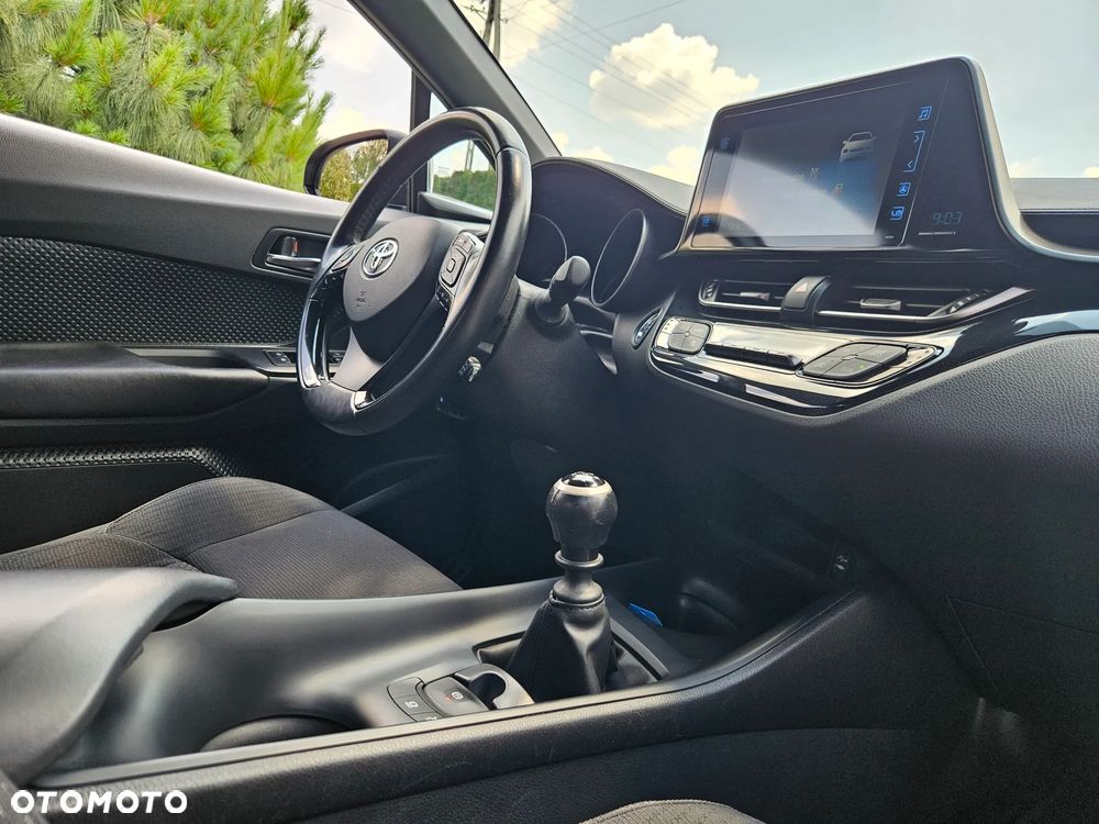 Toyota C-HR 1.2 T Active - 30