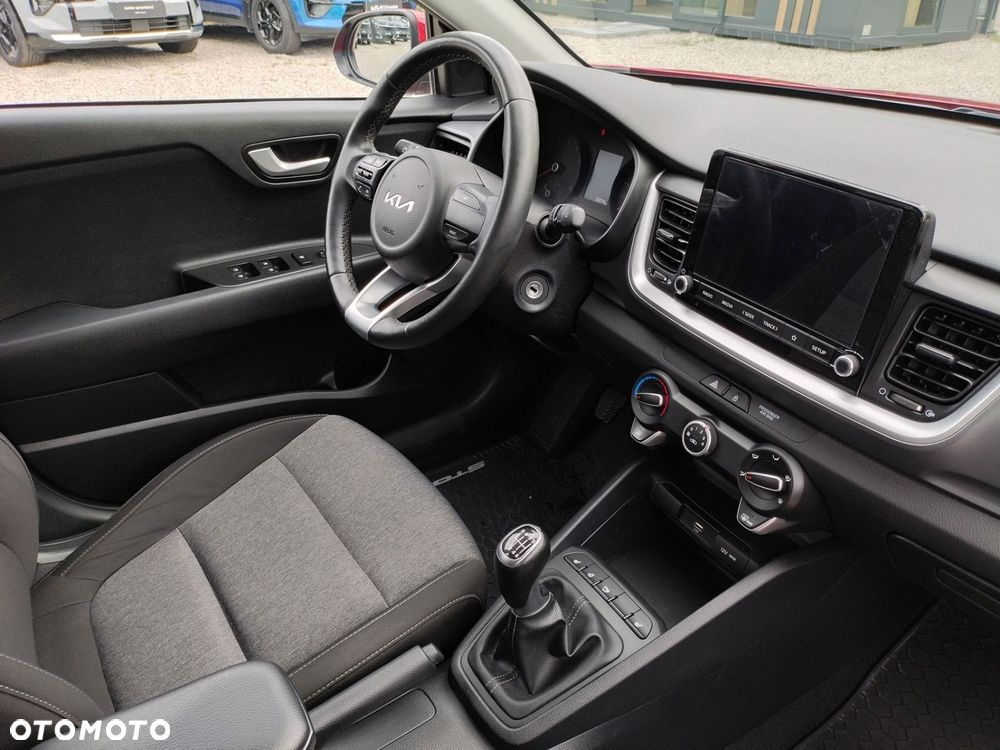 Kia Stonic 1.0 T-GDI M - 13