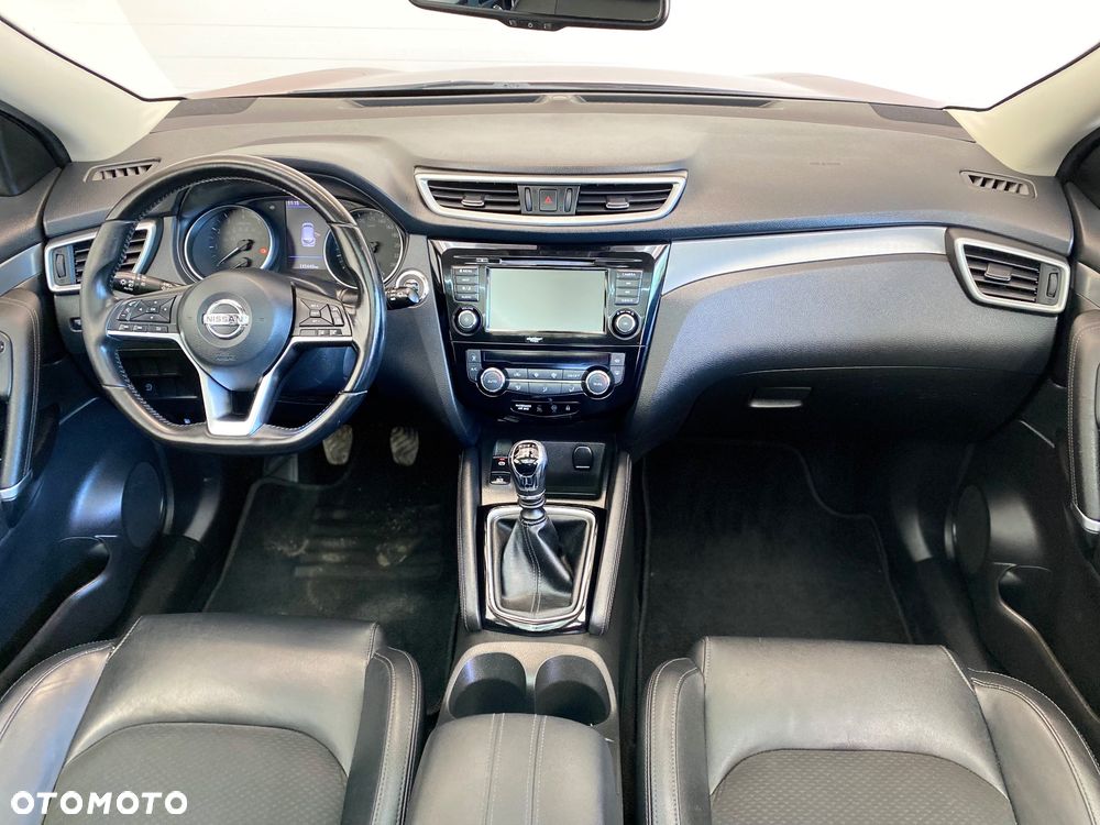 Nissan Qashqai 1.3 DIG-T N-WAY - 11