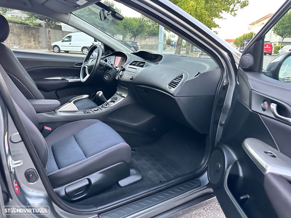 Honda Civic 1.4 i-VTEC Sport Edition - 46