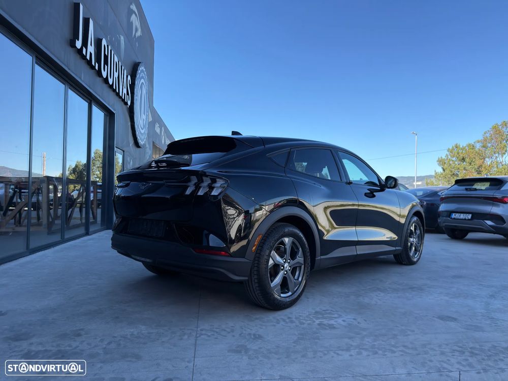 Ford Mustang Mach-E AWD - 6