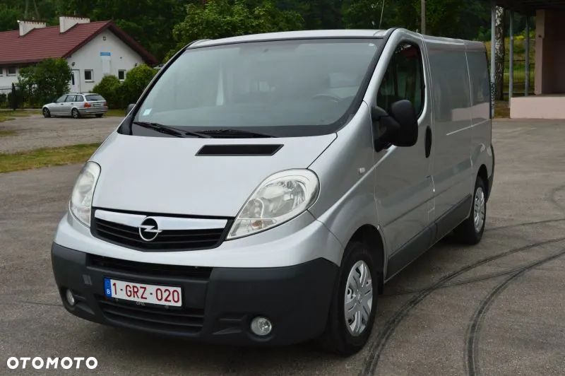 Opel VIVARO - 9