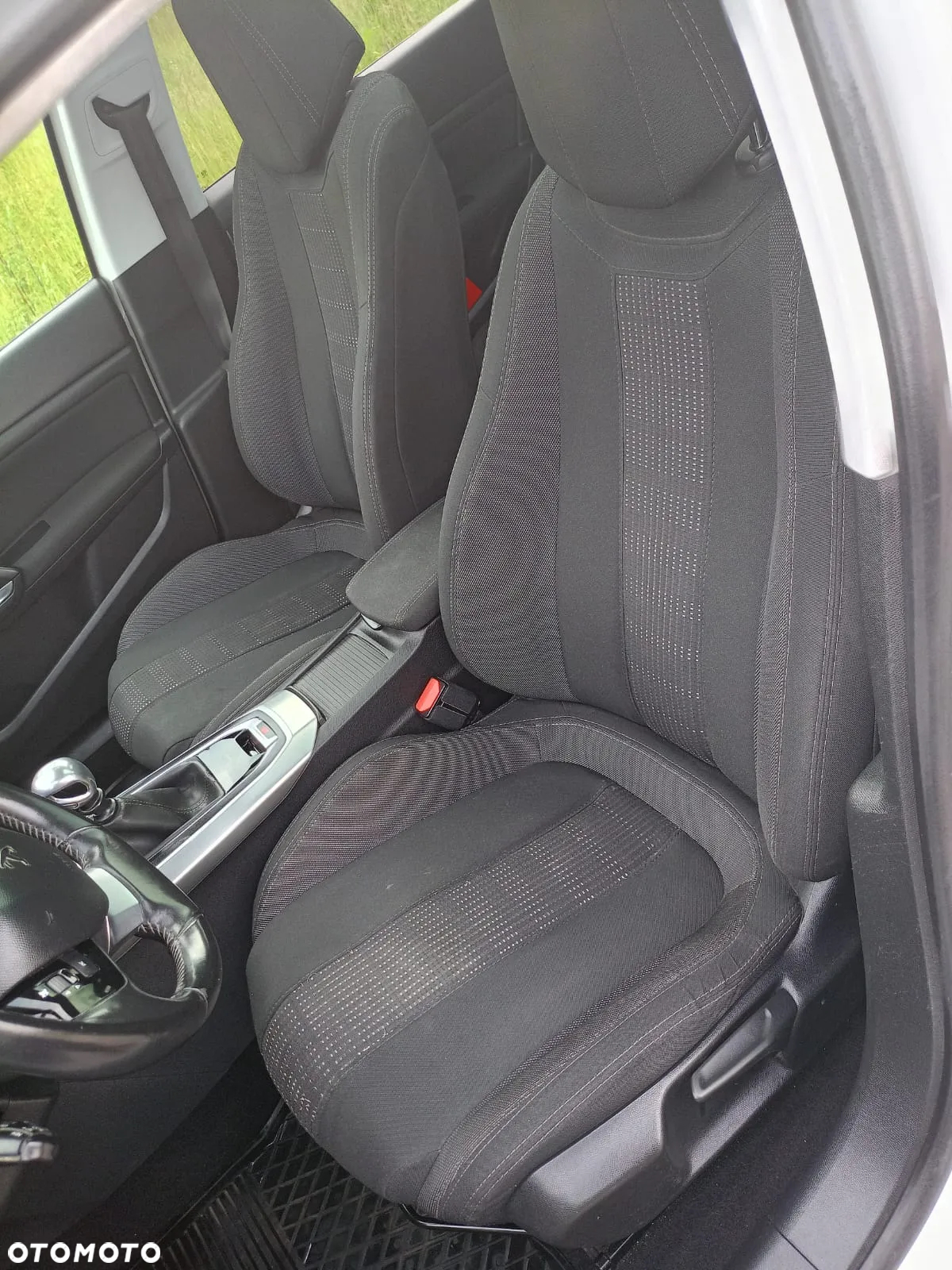 Peugeot 308 SW 1.6 BlueHDi Business Line S&S - 28