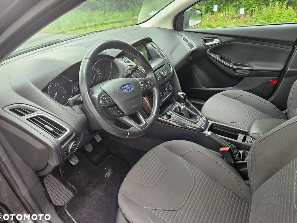 Ford Focus 1.0 EcoBoost 99g Titanium - 9
