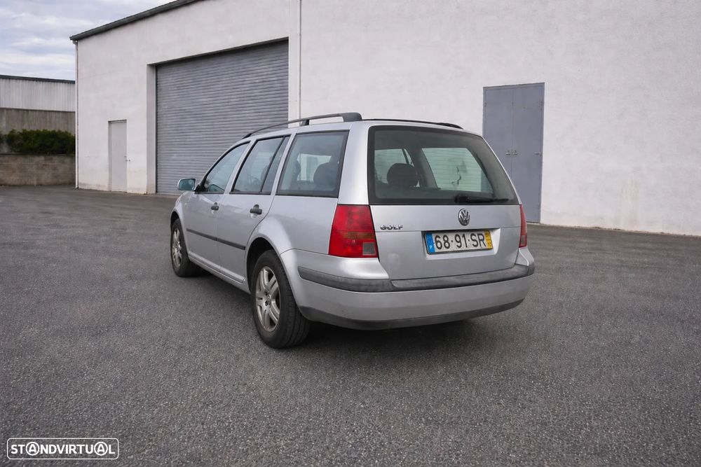 VW Golf Variant 1.4 Confortline - 4