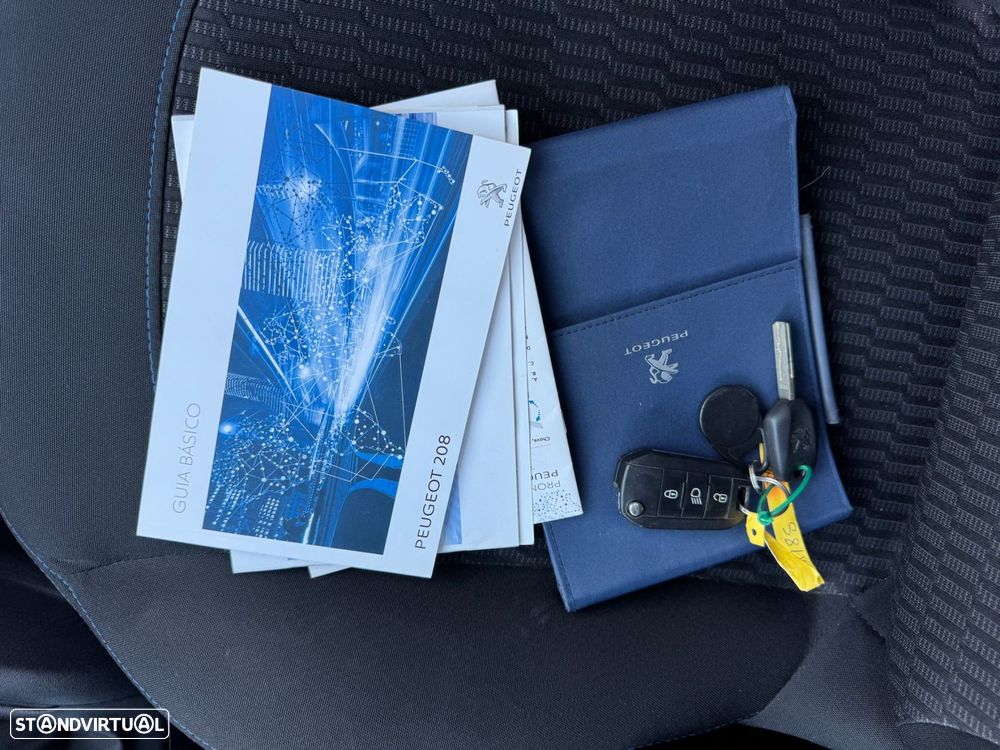 Peugeot 208 1.5 BlueHDi Signature - 22