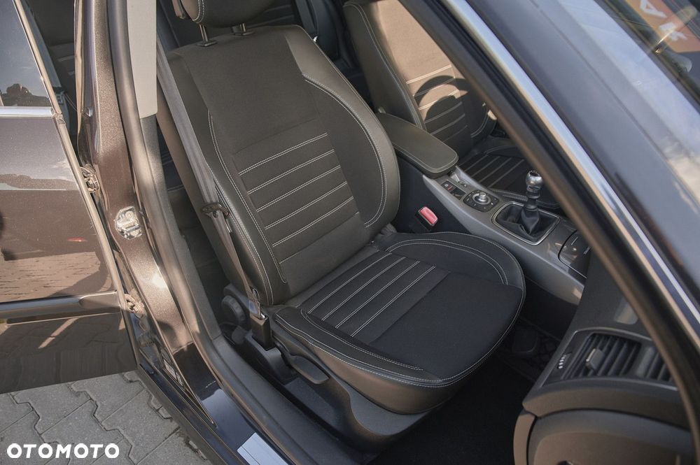 Renault Laguna - 16