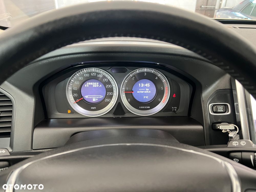 Volvo XC 60 D5 AWD RDesign - 35
