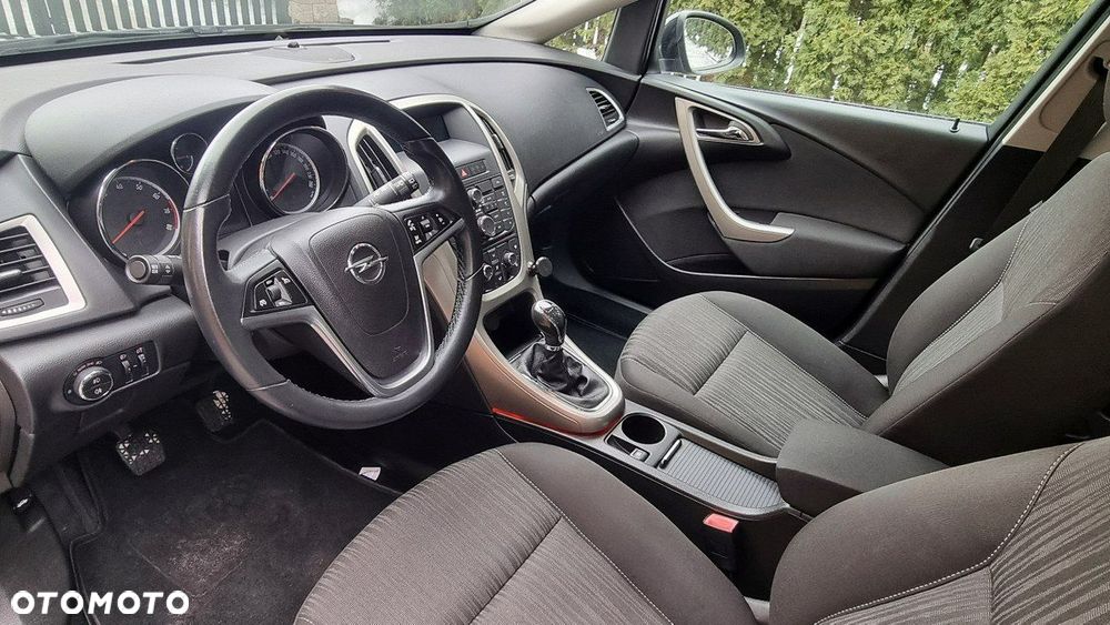 Opel Astra - 11