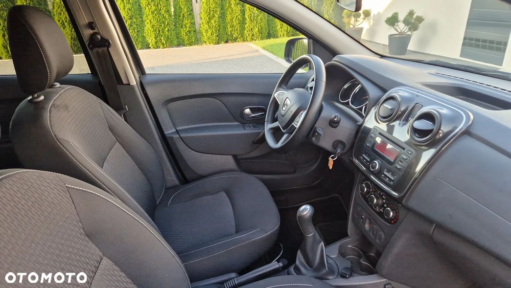 Dacia Logan TCe 90 (S&S) Comfort - 9