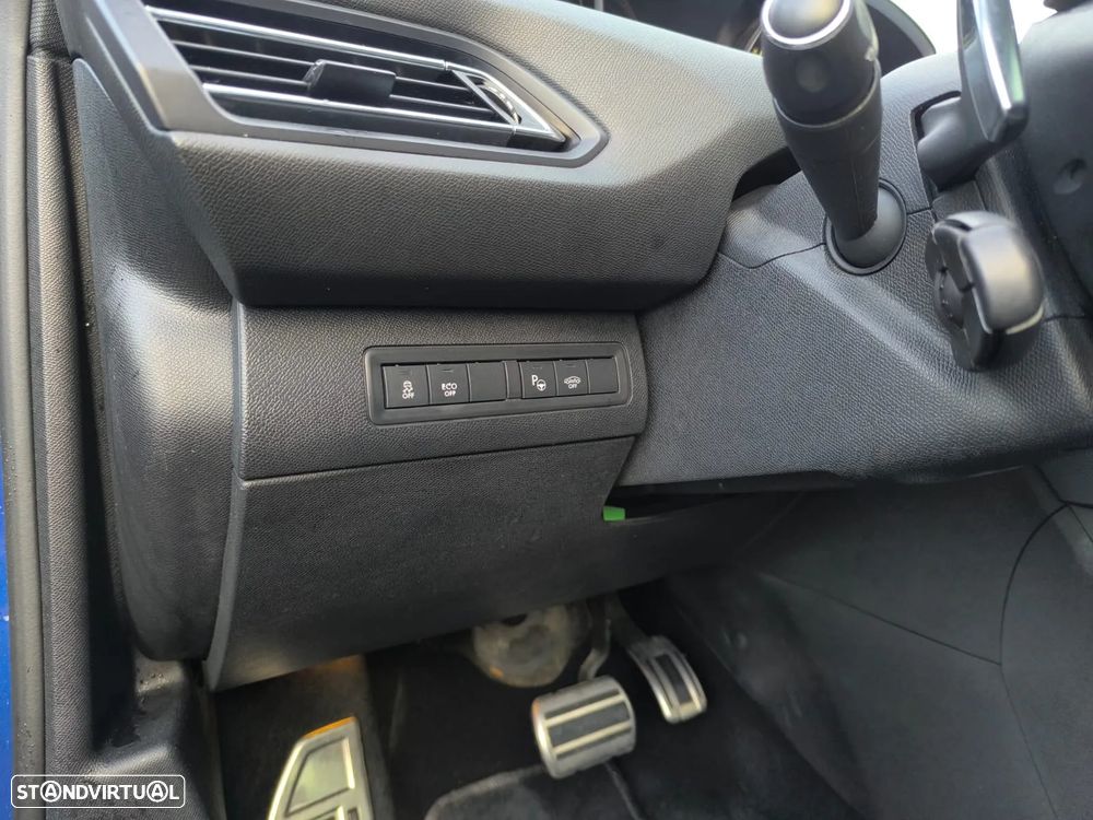 Peugeot 308 BlueHDi 180 EAT6 GT - 40