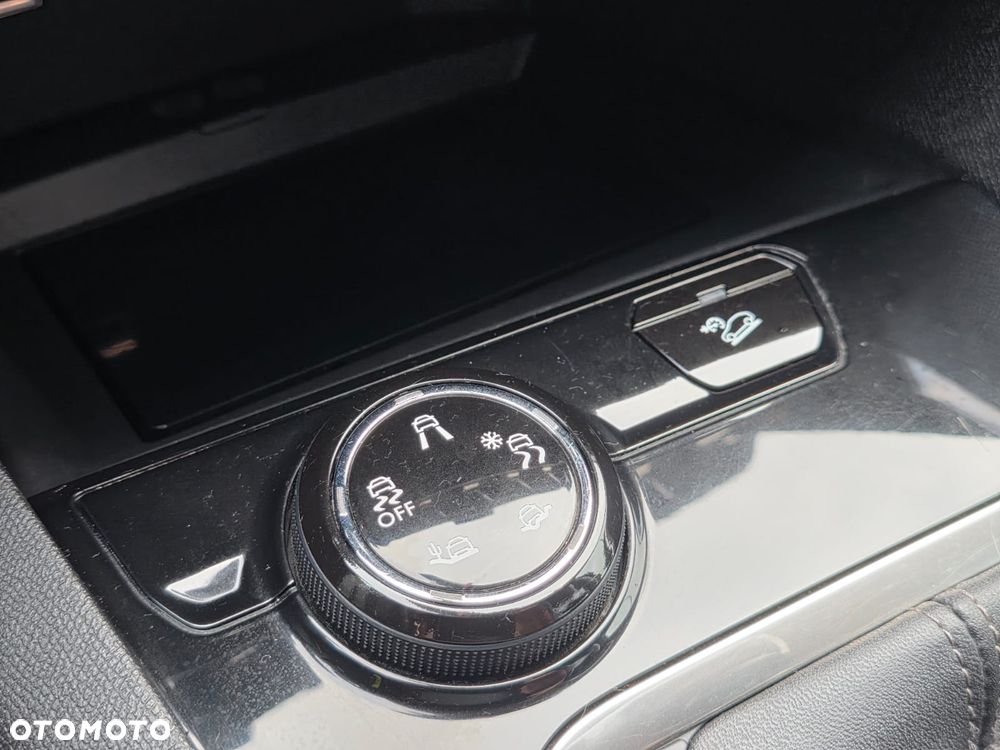 Peugeot 3008 - 5