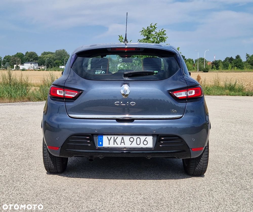 Renault Clio - 6