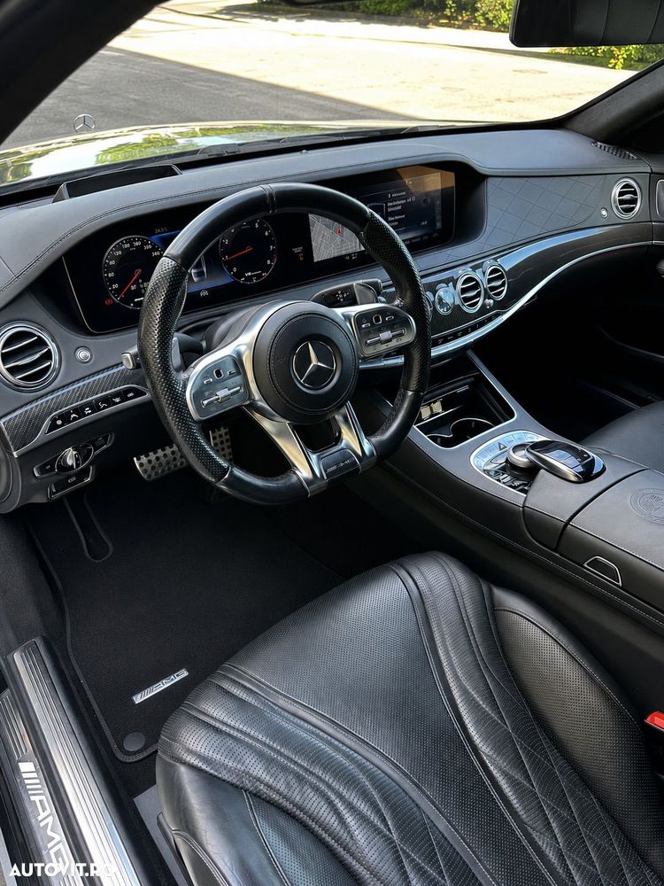 Mercedes-Benz S - 8