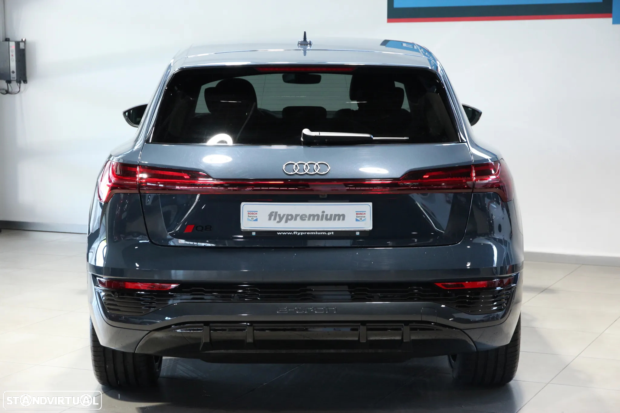 Audi Q8 e-Tron 50 quattro S line - 5