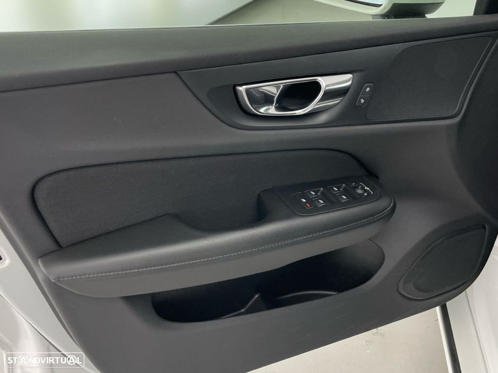 Volvo V60 2.0 D3 Inscription - 18