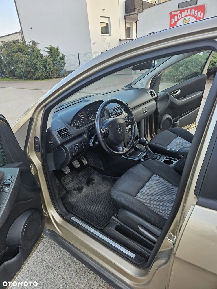 Mercedes-Benz Klasa A 150 - 8