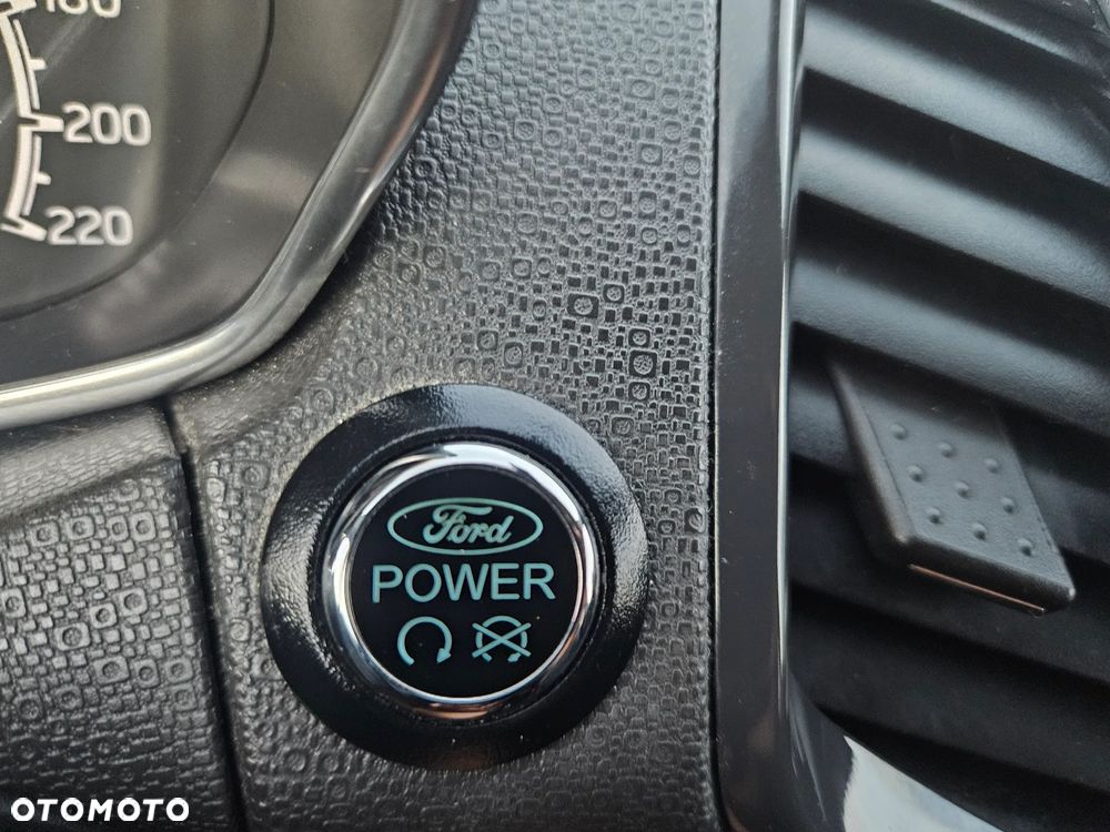 Ford EcoSport - 35