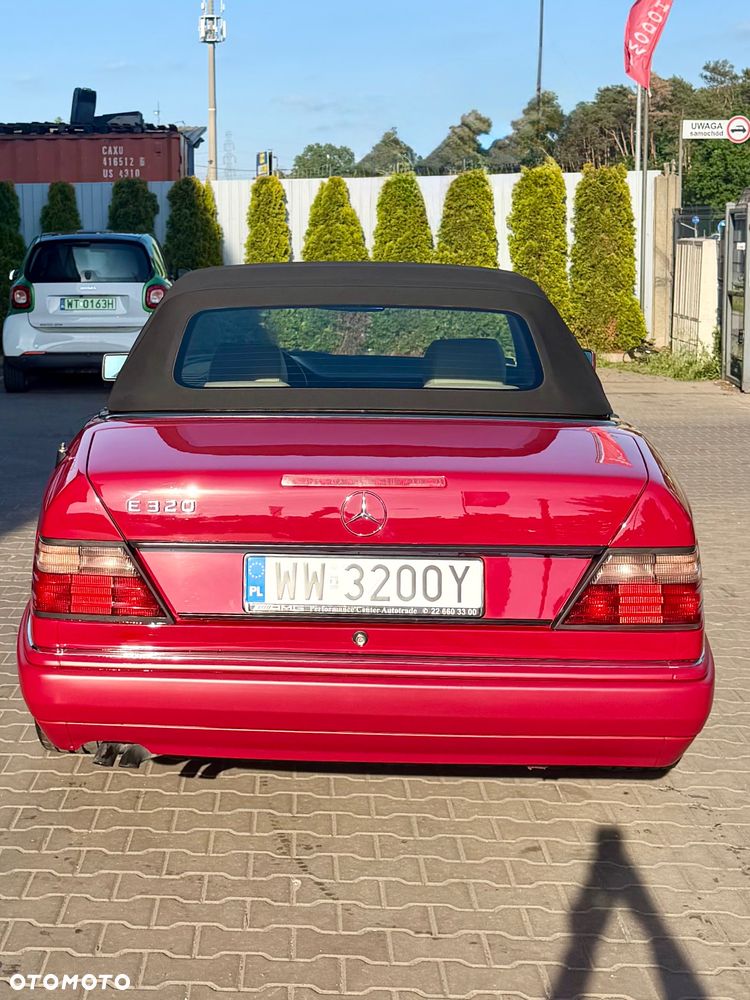 Mercedes-Benz Klasa E - 6