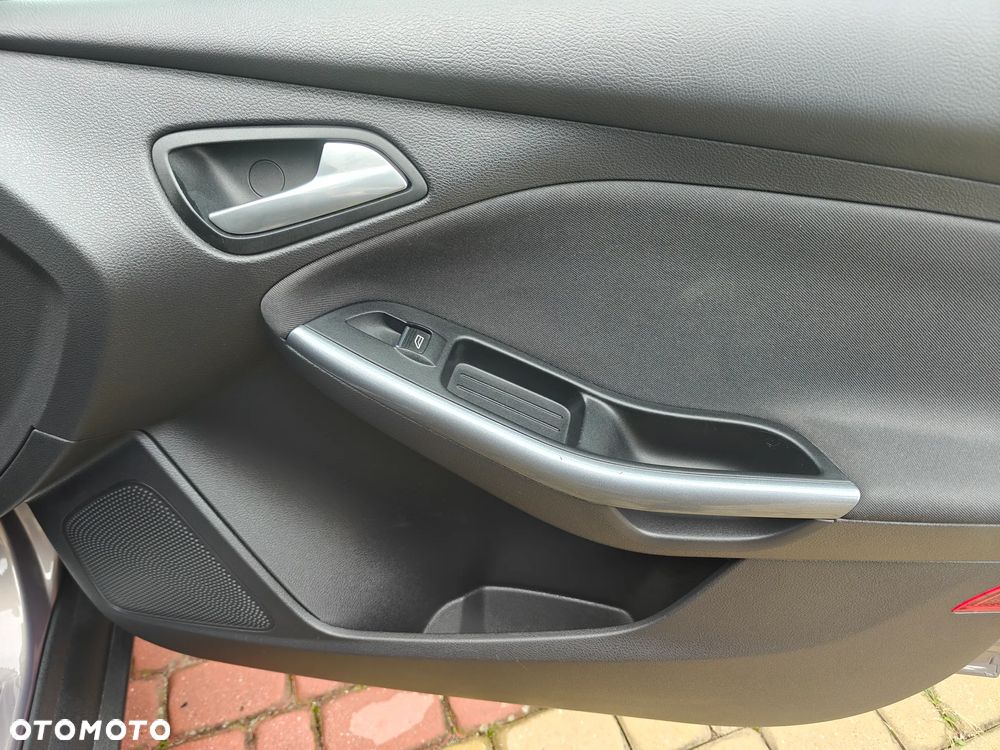 Ford Focus 1.0 EcoBoost Start-Stopp-System Titanium - 25