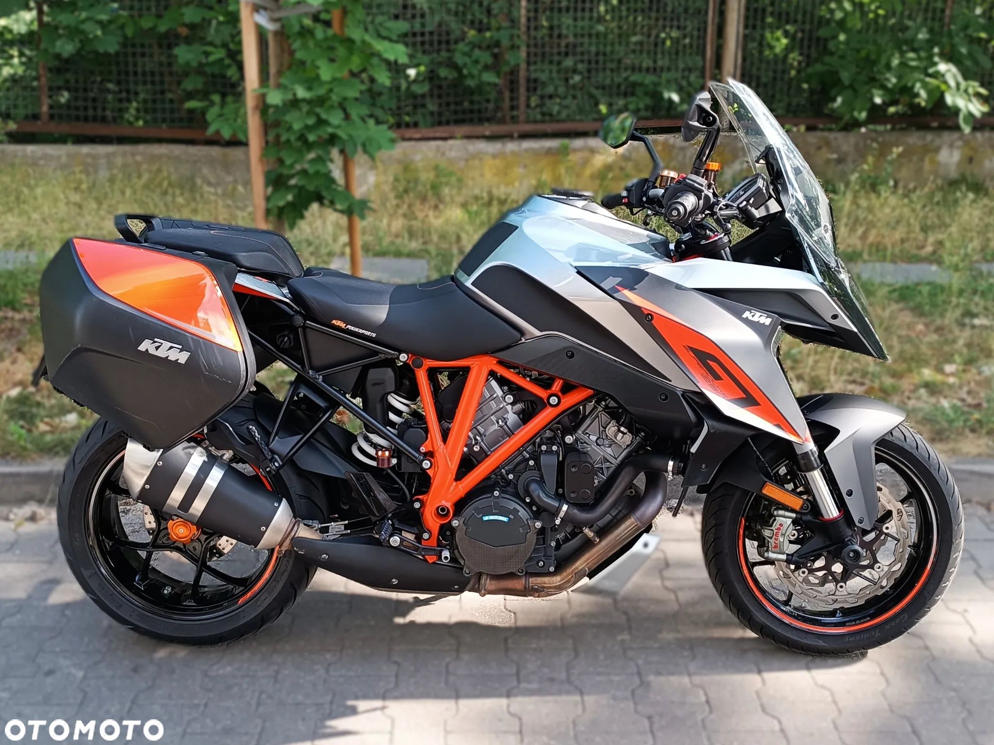 KTM Super Duke - 1