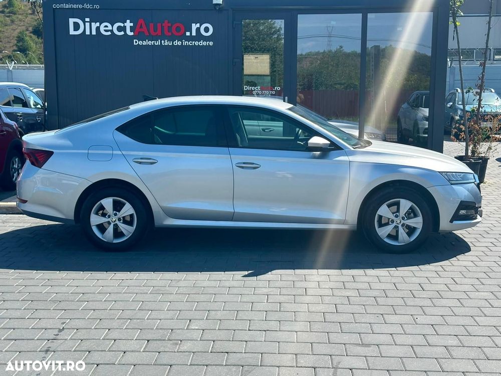 Skoda Octavia - 2