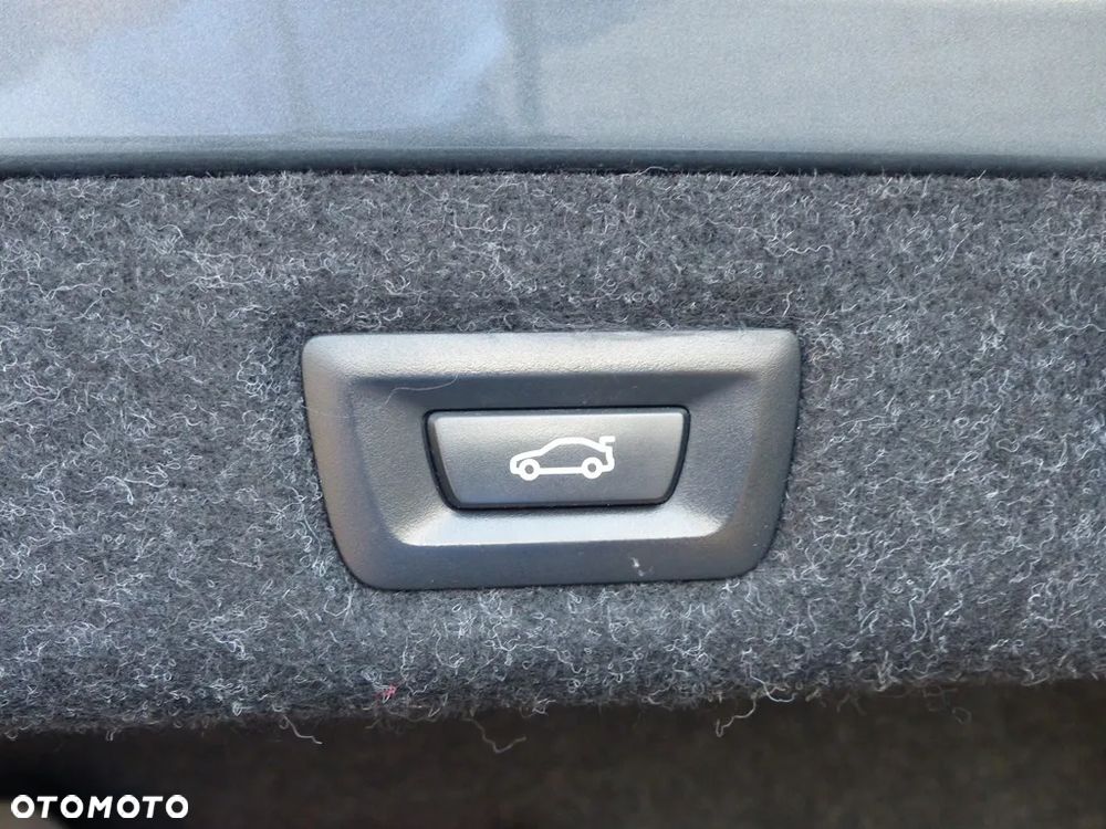 BMW Seria 5 530i xDrive M Sport sport - 29