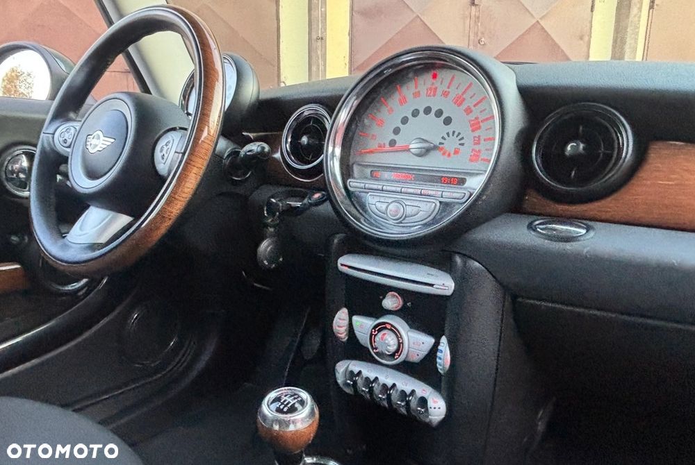 MINI Cooper 50 Camden - 8