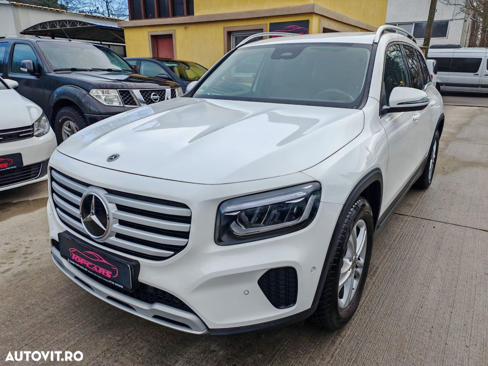 Mercedes-Benz GLB - 1