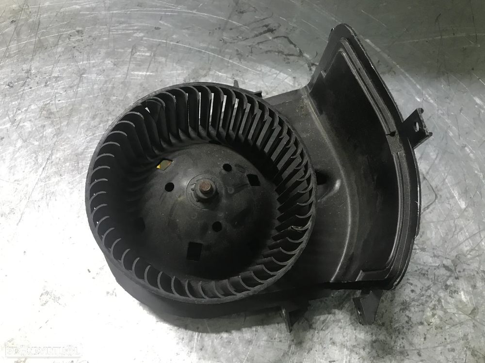 MOTOR / VENTILADOR DA SOFAGEM VOLKSWAGEN GOLF III / POLO 6N / SEAT IBIZA 6K REF. 1H1820021 - 1