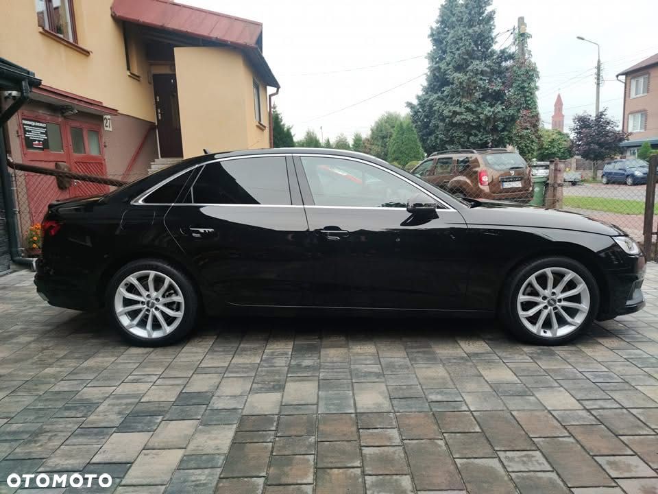 Audi A4 Limousine - 8