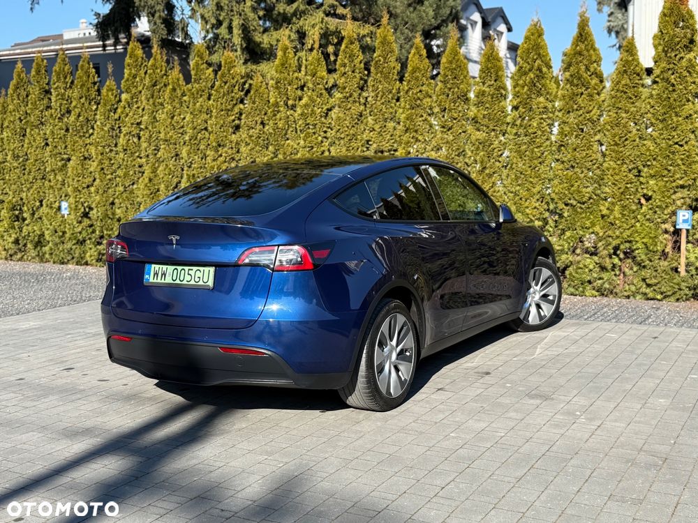 Tesla Y - 39