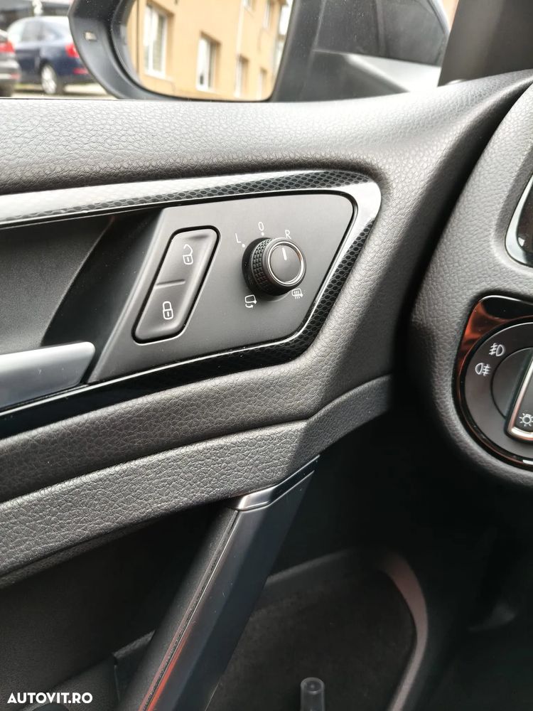 Volkswagen Golf 2.0 TDI DSG BMT Highline - 16