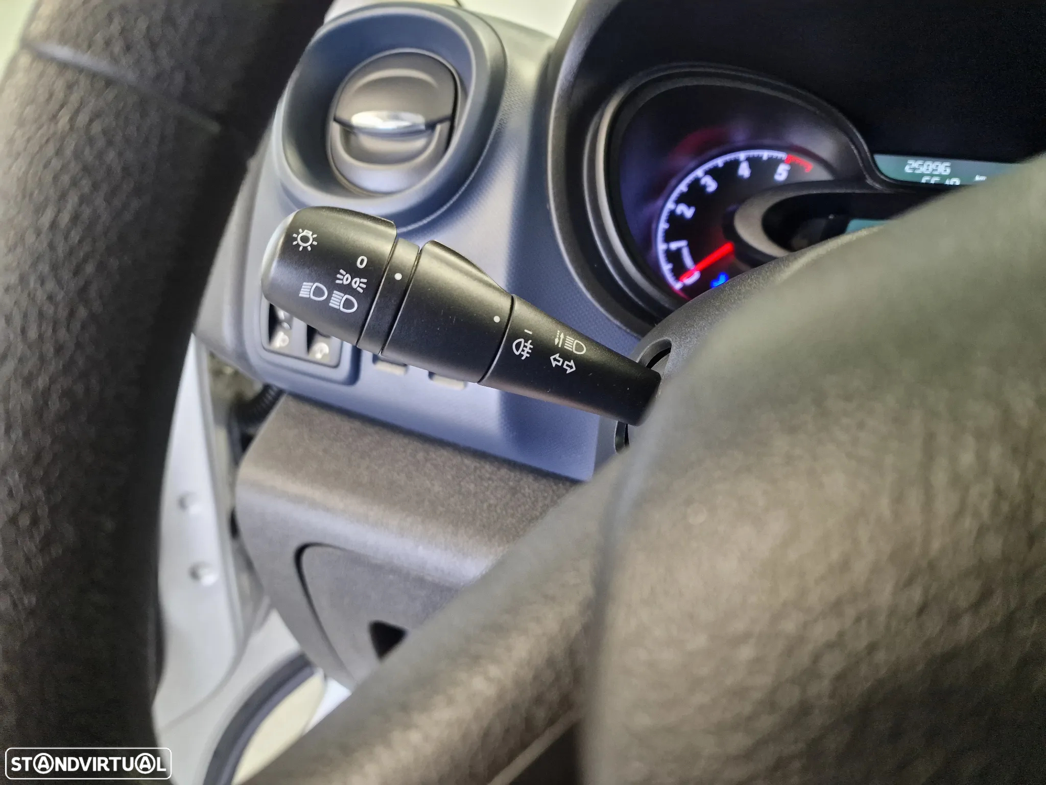 Opel VIVARO COMBI 1.6 CDTI L1H1 APENAS 28.000KMS - 48